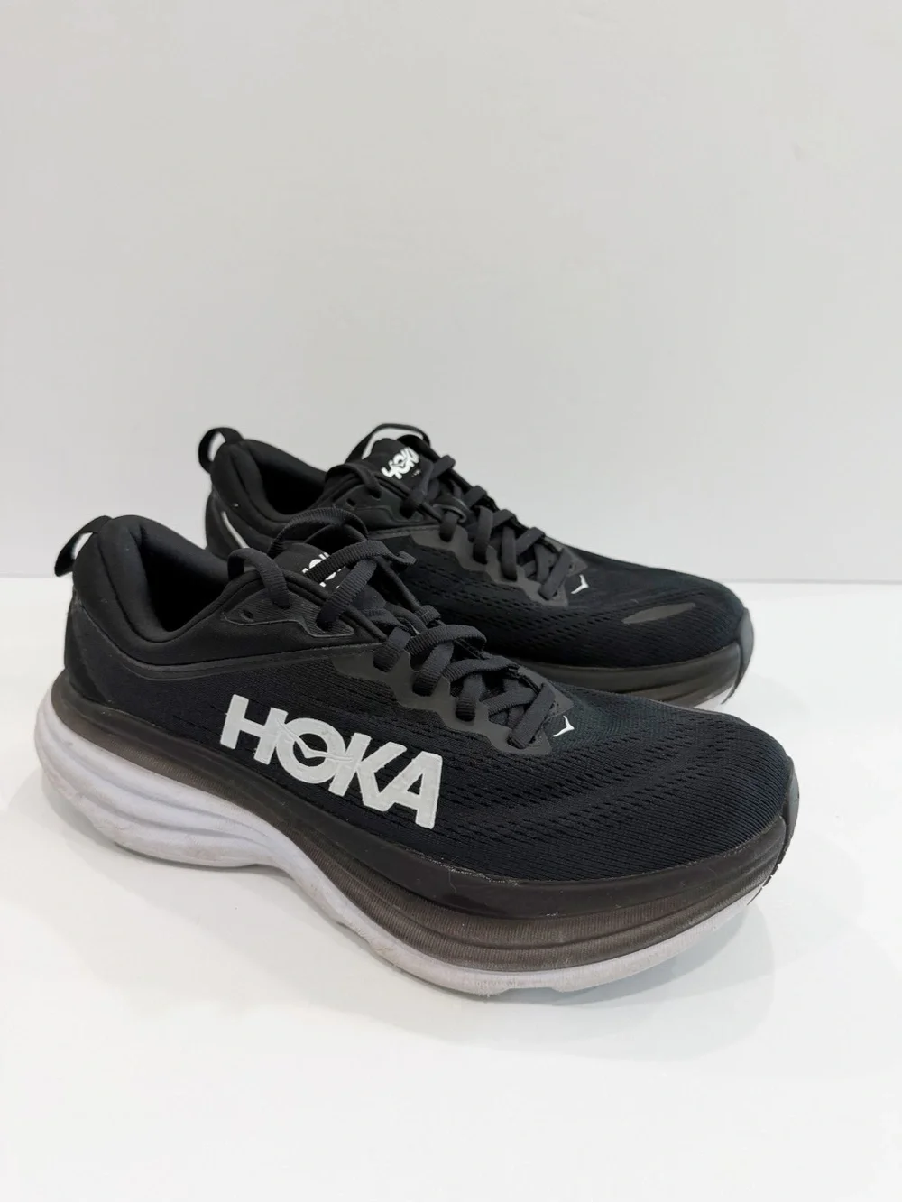 Hoka One One Bondi 8 Women’s Shoes